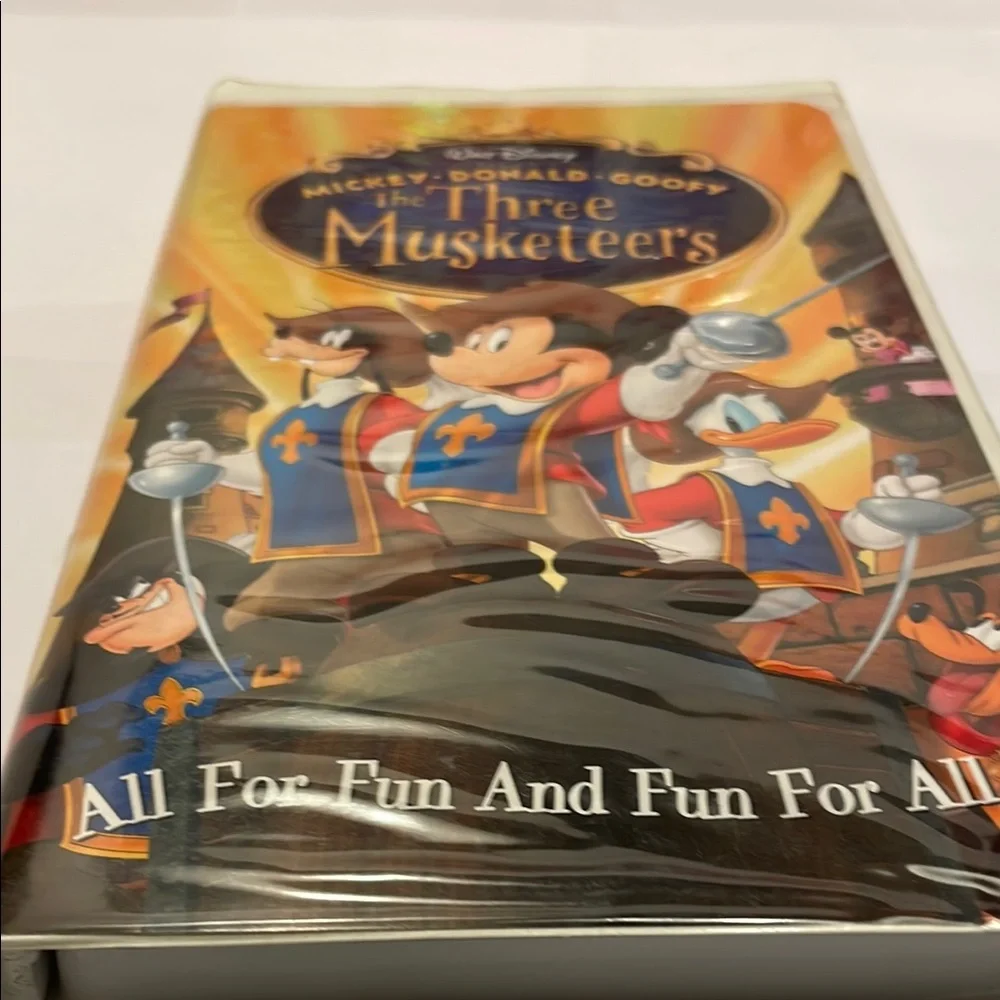 Disney's The Three Musketeers VHS